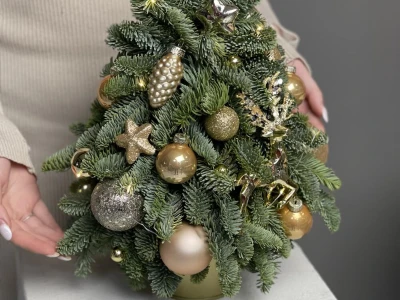 Ёлочная композиция ручной работы