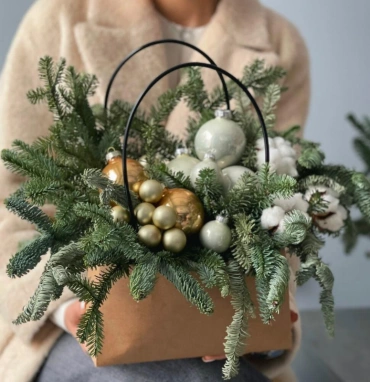 Новогодняя композиция из нобилиса (елки) 💫