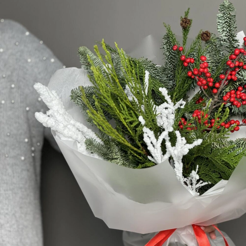 Авторский букет из датской ели сорта Нобилис