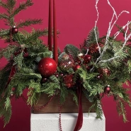 Новогодняя композиция из нобилиса ручной работы с премиум свечами и игрушками 4