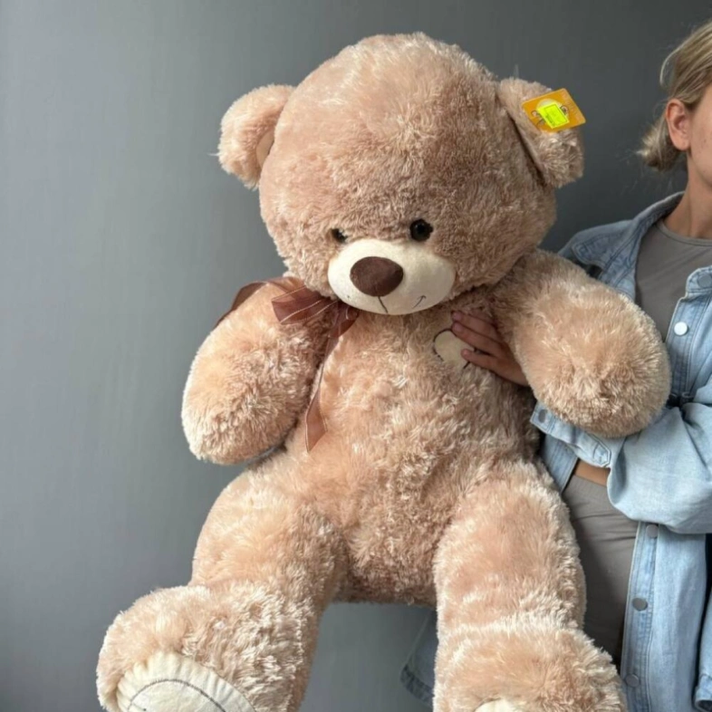 Медведь гигант Любимый