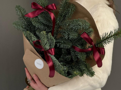 Новогодний букет из нобилиса🎄