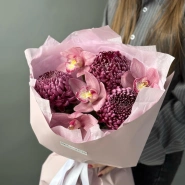 Букет «Ежевичка» с орхидеями и Бигуди 1