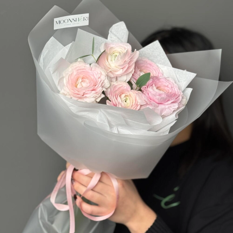 Букет Ранункулюсы 5