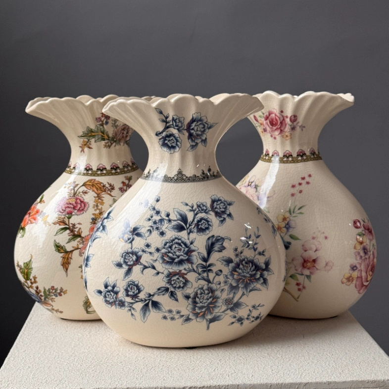 Винтажная ваза для цветов Фарфор
