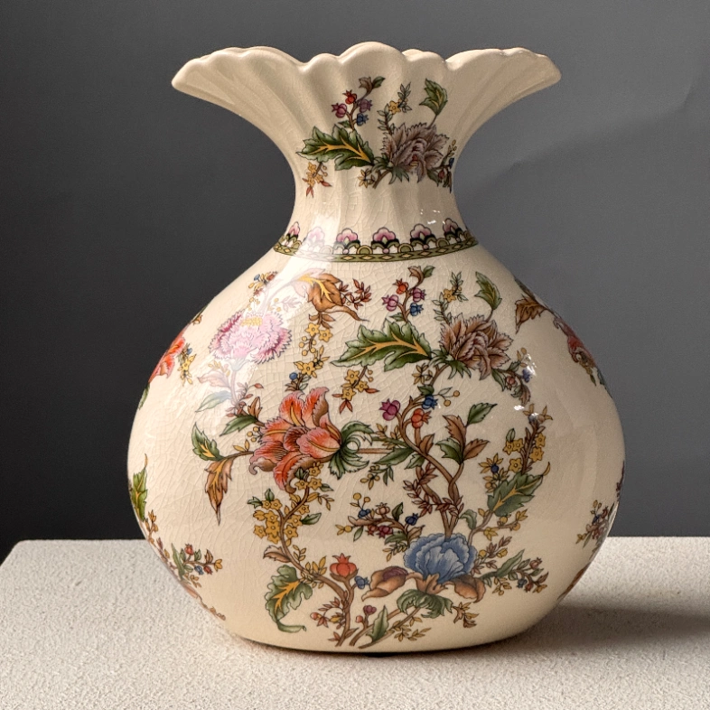 Винтажная ваза для цветов Фарфор