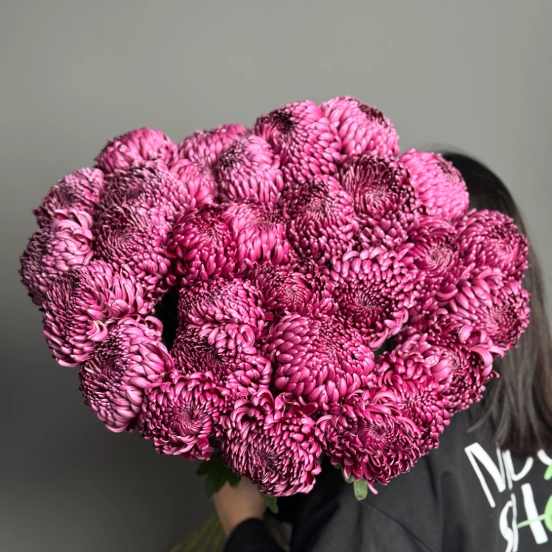 Моно из хризантемы бигуди под ленту
