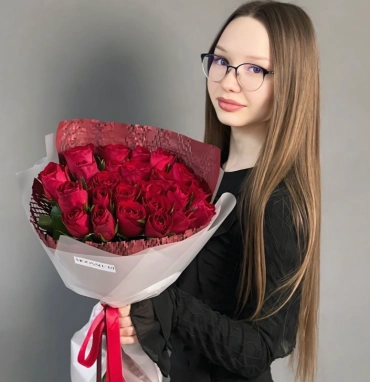 Красные розы Кения 25