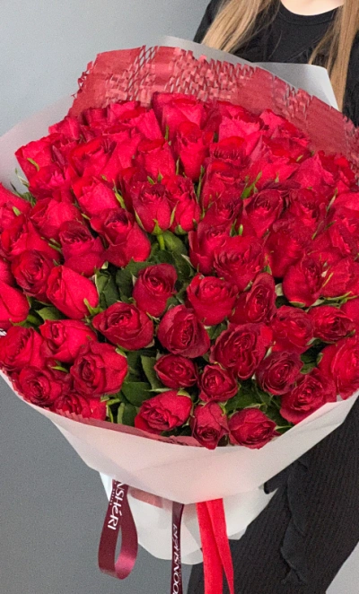 Роза красная Кения 75
