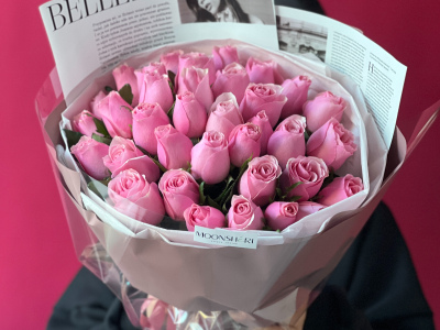 Букет розовая роза Кения 35шт