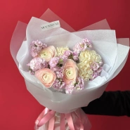 Ароматный букет | маттиола, ранункулюсы, диантусы 1