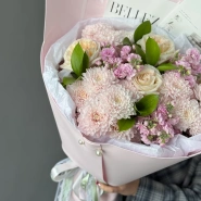 ГИГАНТ с хризантемой и розами 2