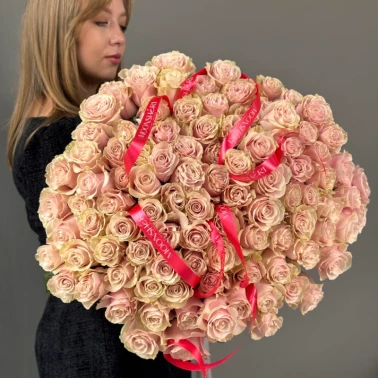 101 Нежная роза Pink Mondial