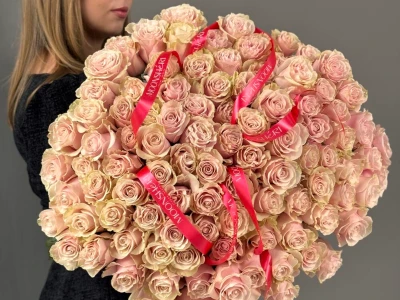 101 Нежная роза Pink Mondial