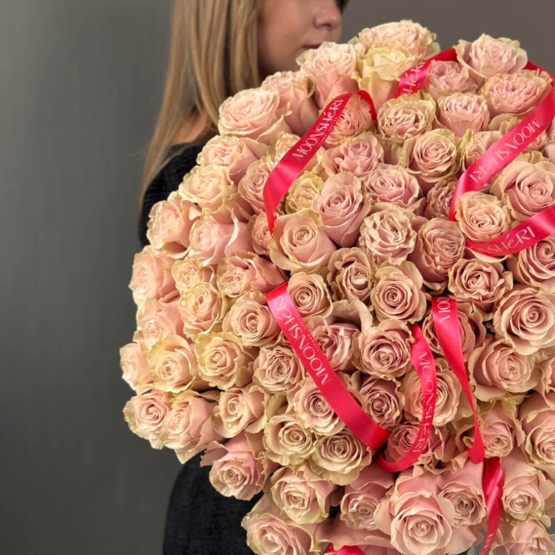 101 Нежная роза Pink Mondial