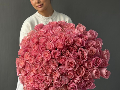 101 Премиальная роза Hermosa