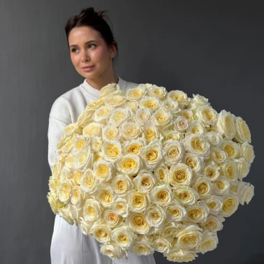 101 Ароматная роза Candelight