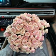 Монобукет с кустовыми розами Tendresse 2