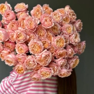 Кустовые розы Джульетта в монобукете 2