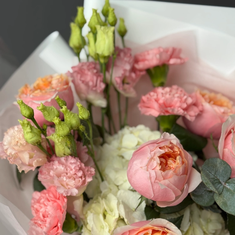 Авторская флористика &laquo;Персик&raquo; | необычный букет