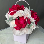 Сумочка с розами и хризантемой 4