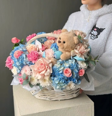 Милейшая корзина с плюшевым мишкой 