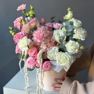 Композиция в коробке &laquo;Аристократическая нежность&raquo;  1