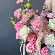 Композиция в коробке &laquo;Аристократическая нежность&raquo;  3