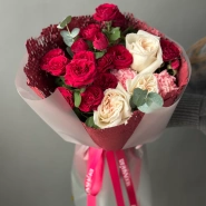 Сборный букет с парфюмированными розами О'хара 1