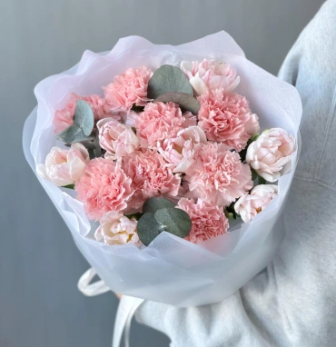 Зефирные тюльпаны и диантусы