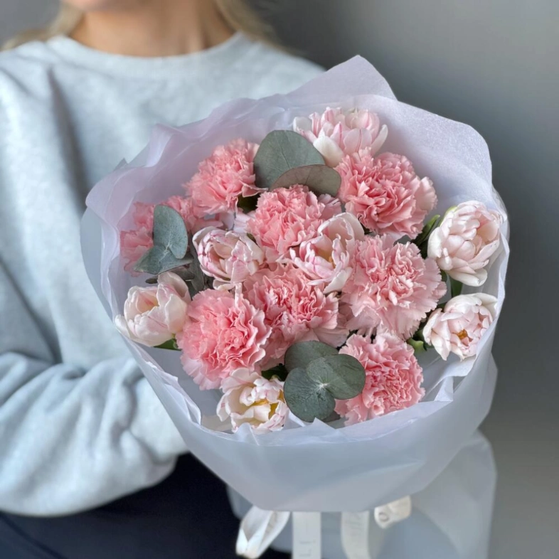 Зефирные тюльпаны и диантусы