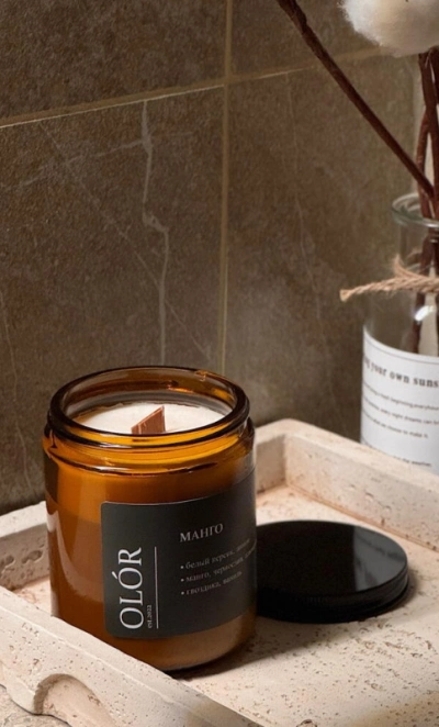 Ароматическая свеча ручной работы «Манго» 240 мл