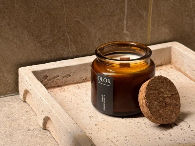 Ароматическая свеча ручной работы «Кашемировое дерево» 100 мл