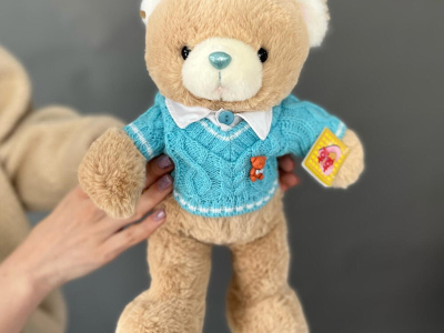 Игрушка уютный мишка в свитере