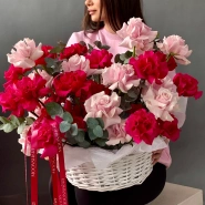 Корзина французских роз &laquo;WOW&raquo; 35 роз 2