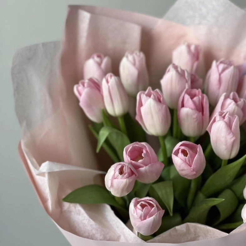 Монобукет из нежно розовых тюльпанов