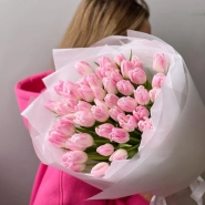 Нежно-розовые тюльпаны 51 0