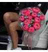 Букет «Rosenrot» / 15 пион Coral Charm-незабудка