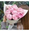 9 розовых пионов Сара Бернар 1