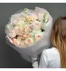 Огромный нежный букет с Ароматными Розами и Маттиолой 1
