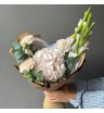 Букет с гладиолусами и гортензией 2