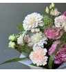 Сезонный букет с георгинами 3