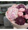 Хризантема Бигуди с кустовыми розами 3