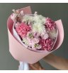 Нежный стойкий букет хризантема, диантус, маттиола 2